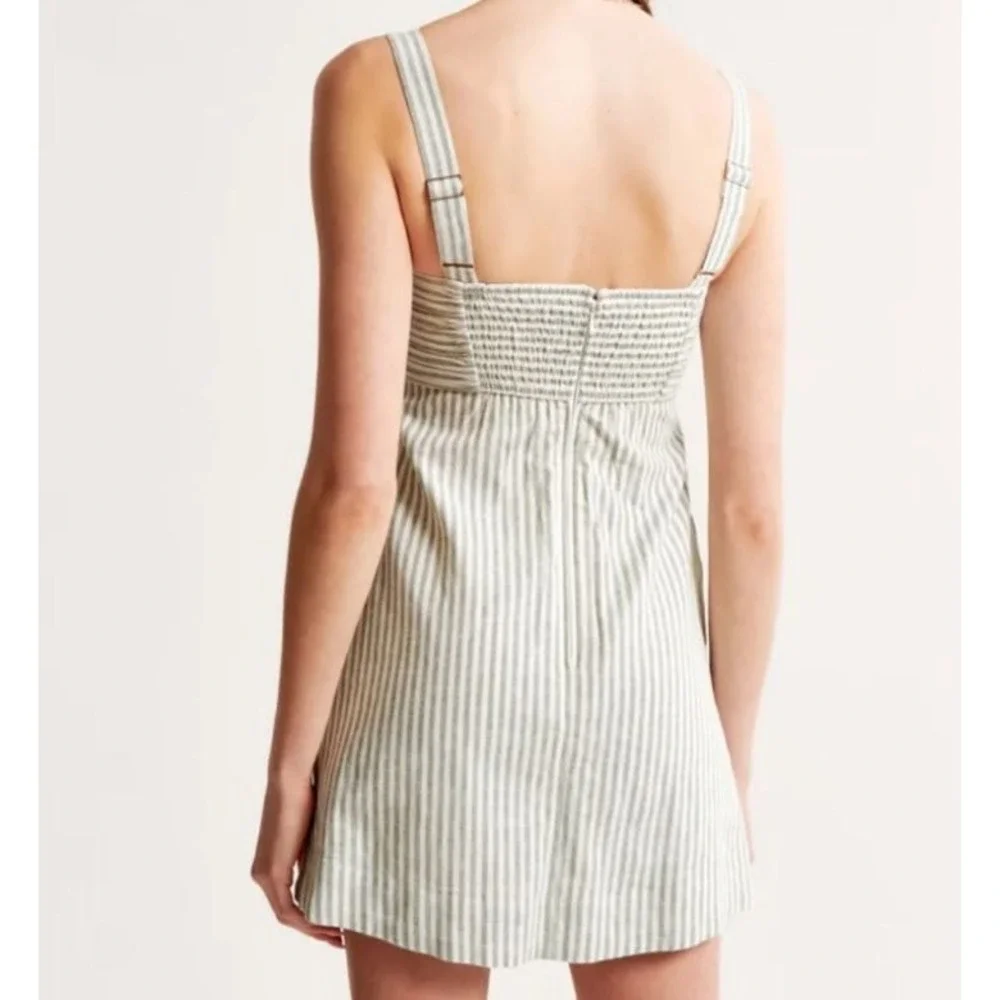 Abercrombie & Fitch linen blend