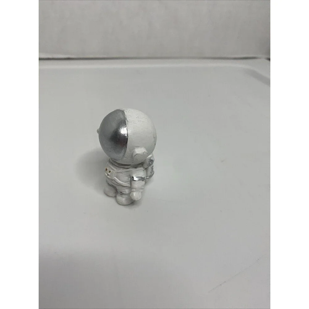 Spaceman Ornament Figure Decoration Current Astronaut Figure Statue