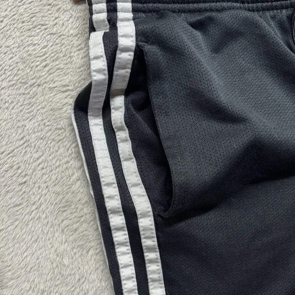 adidas **adidas mens