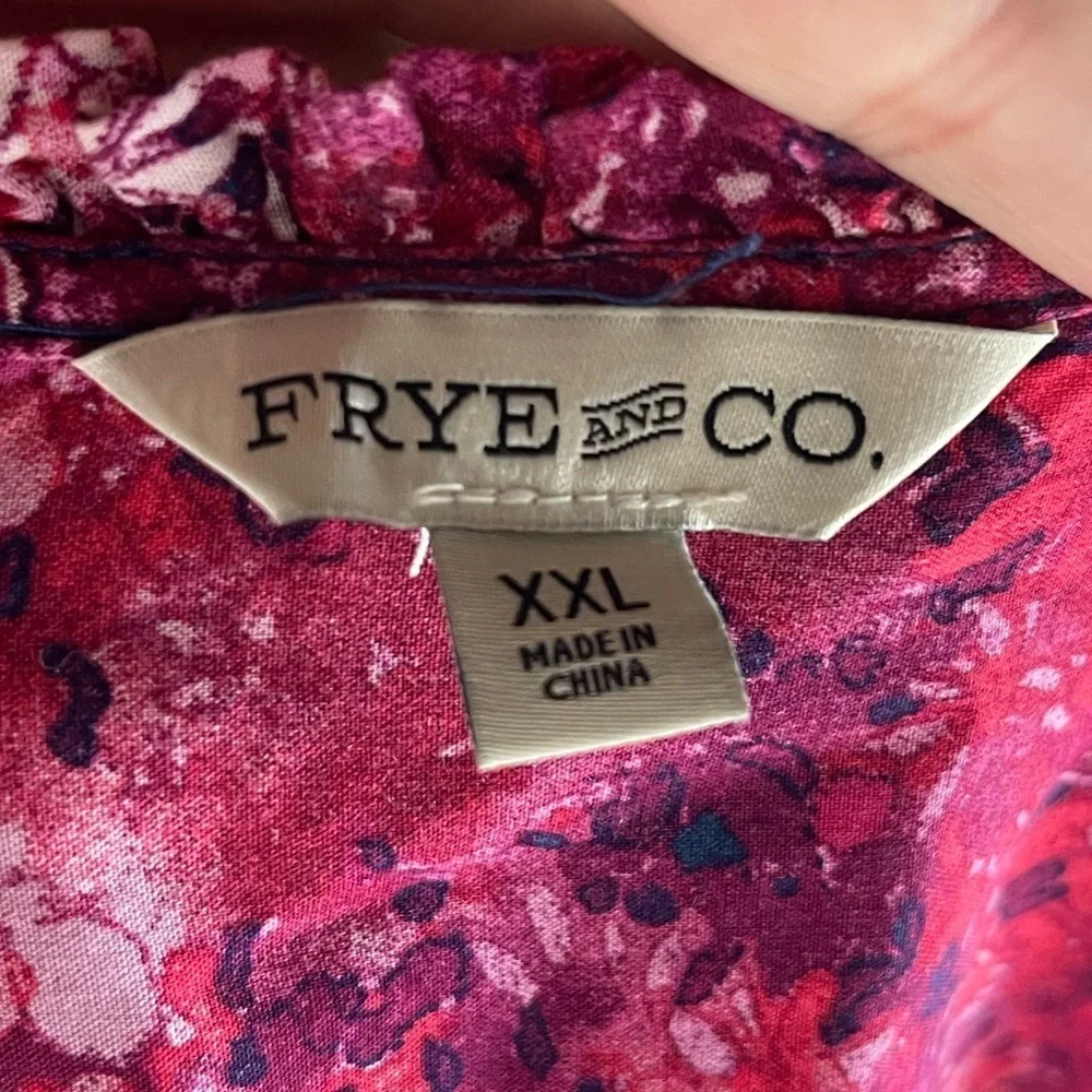 FRYE AND CO. sleeves ruffled