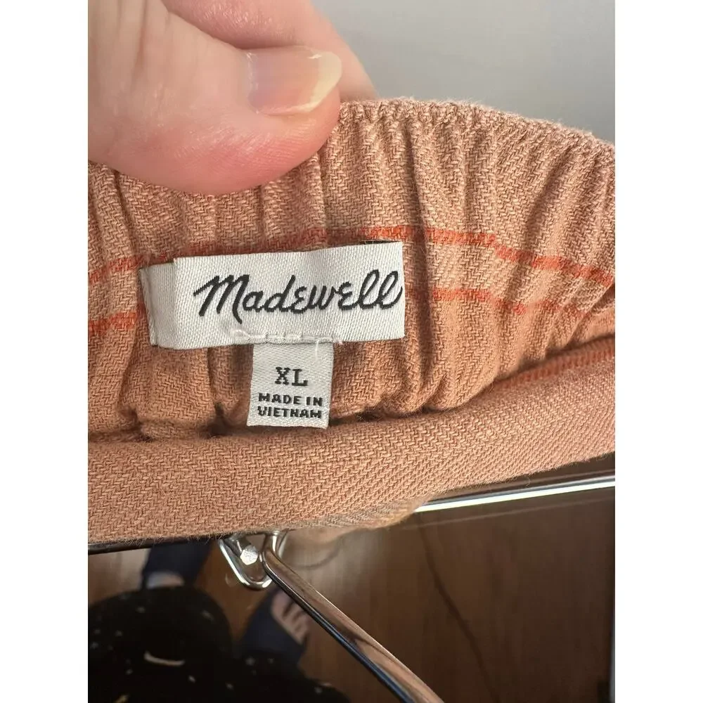 Madewell reposhing this