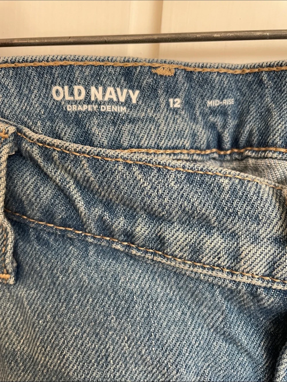 Old Navy skirt rise