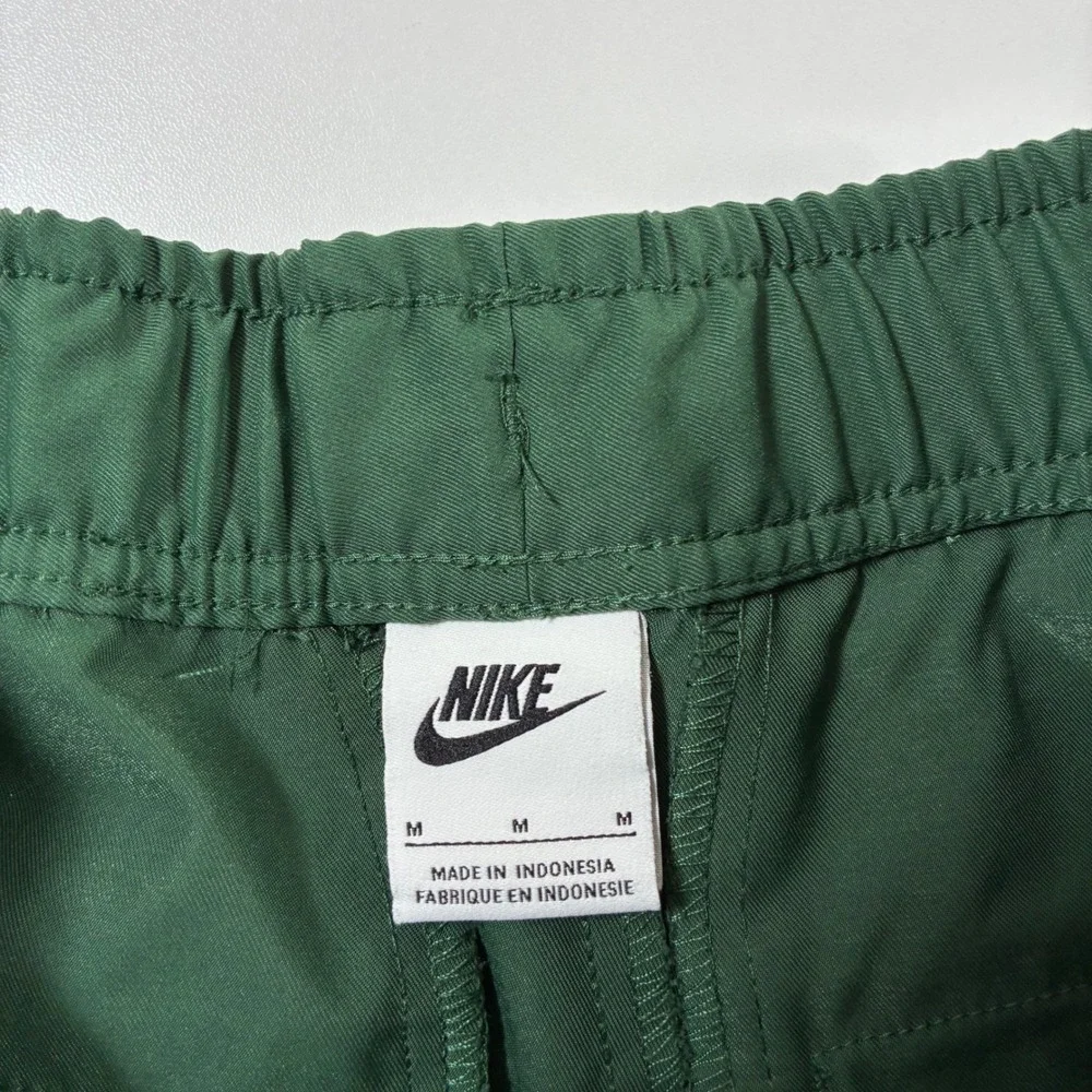 Nike sportswear woven