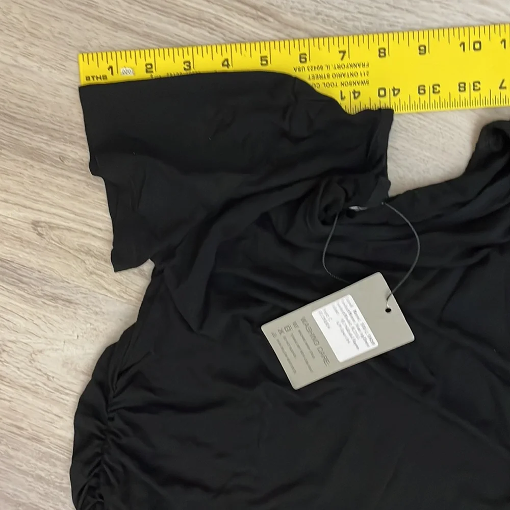 Smallshow nwt black