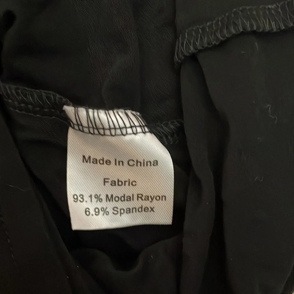 Smallshow nwt black