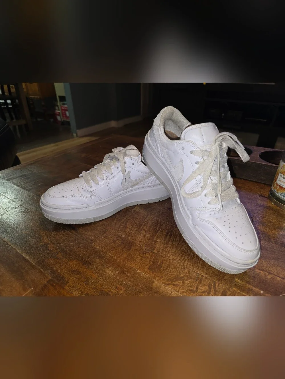 Jordan elevate low