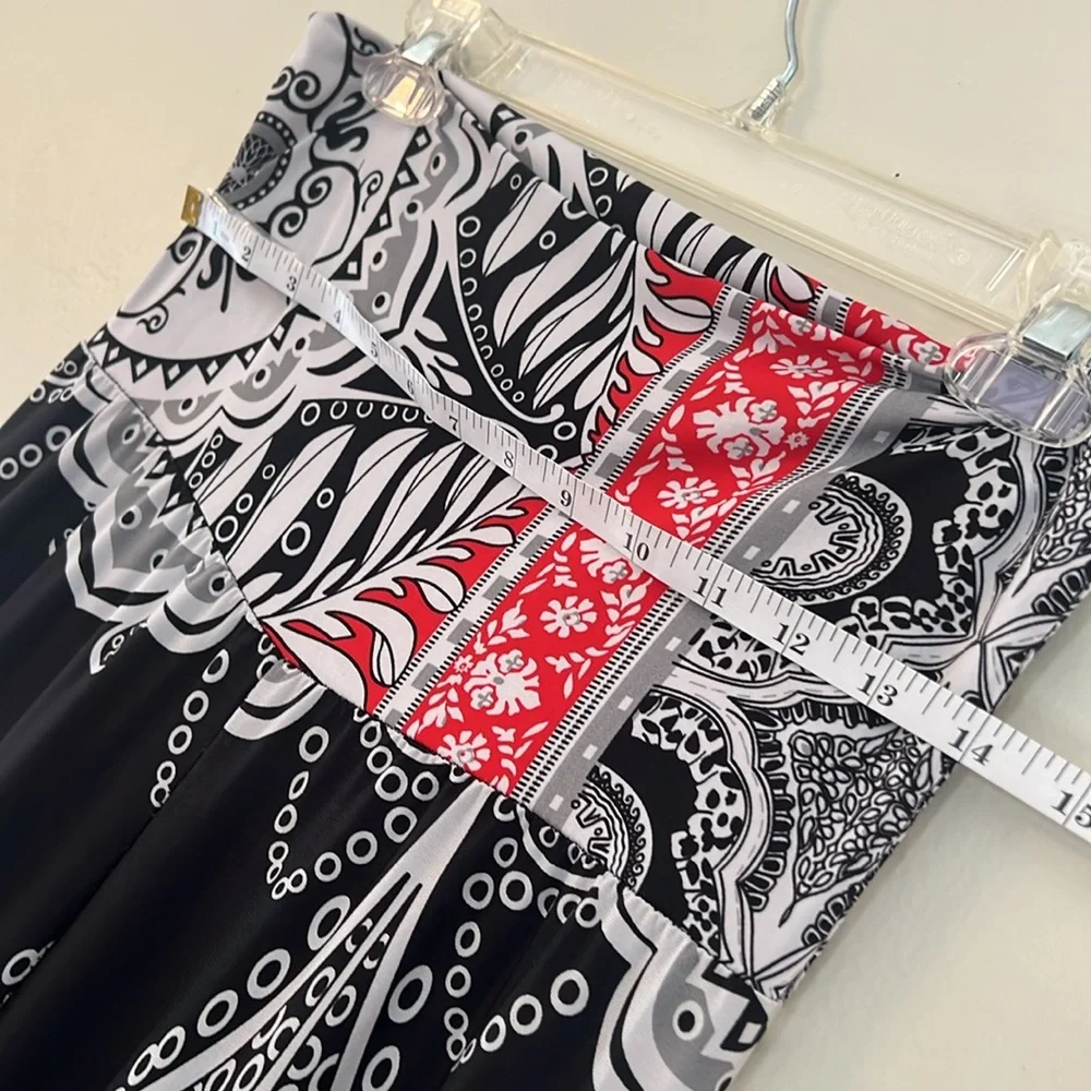 Women's Black and White Patterned Pants Medium