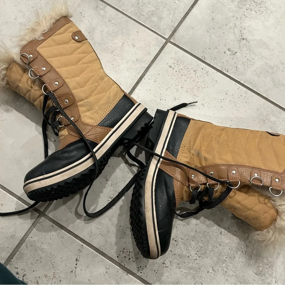 Sorel size preloved c43