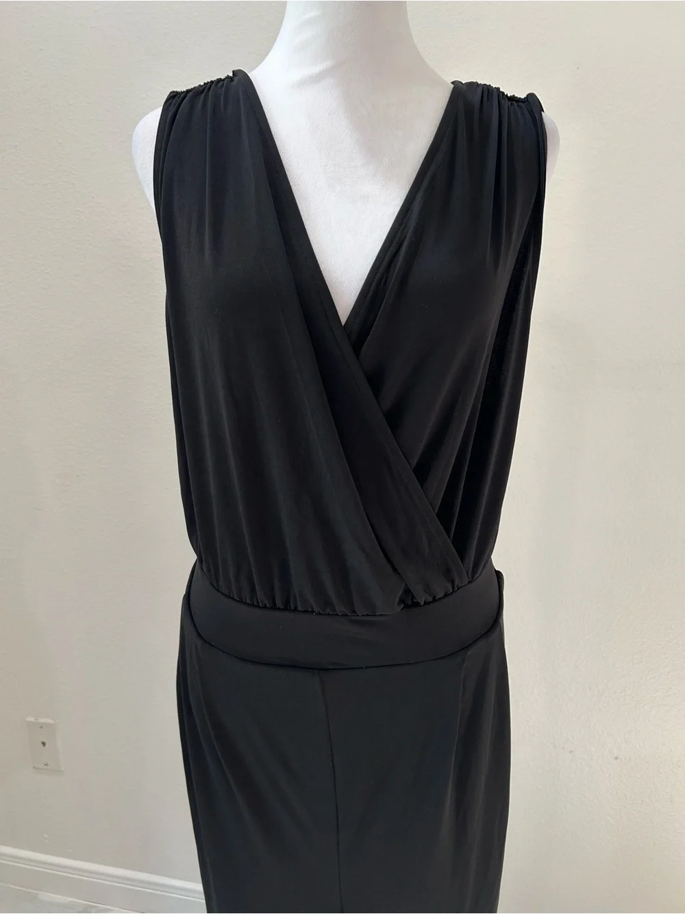 torrid sleeveless neck