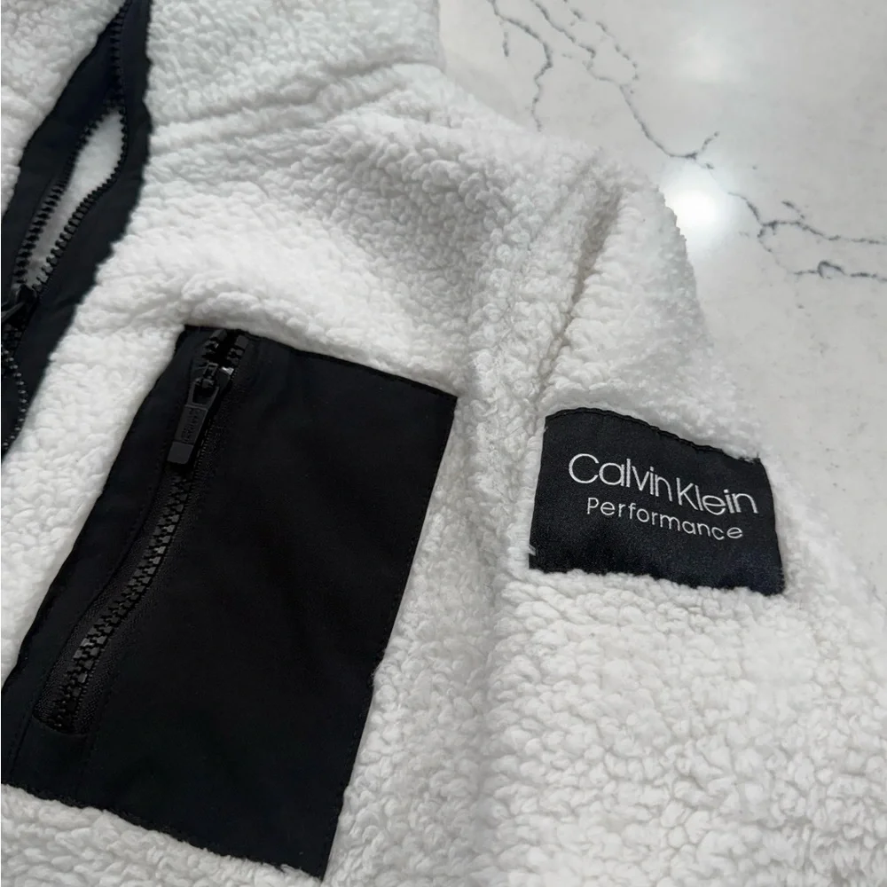 Calvin Klein calvin klein