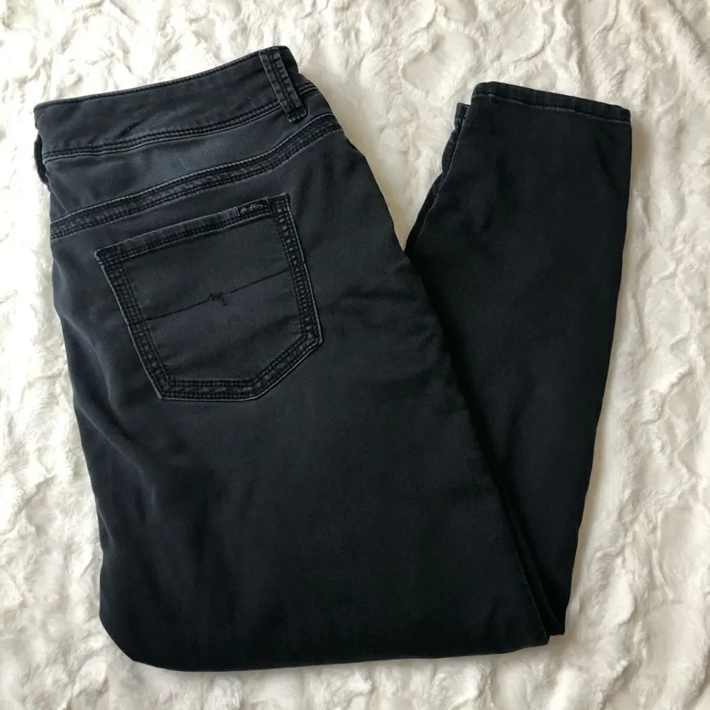 Melissa McCarthy Seven7 black denim