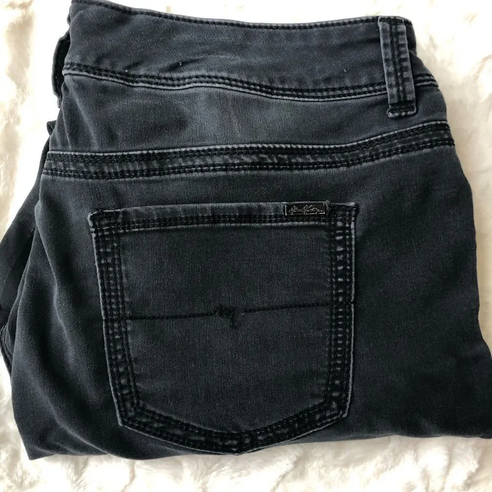 Melissa McCarthy Seven7 black denim