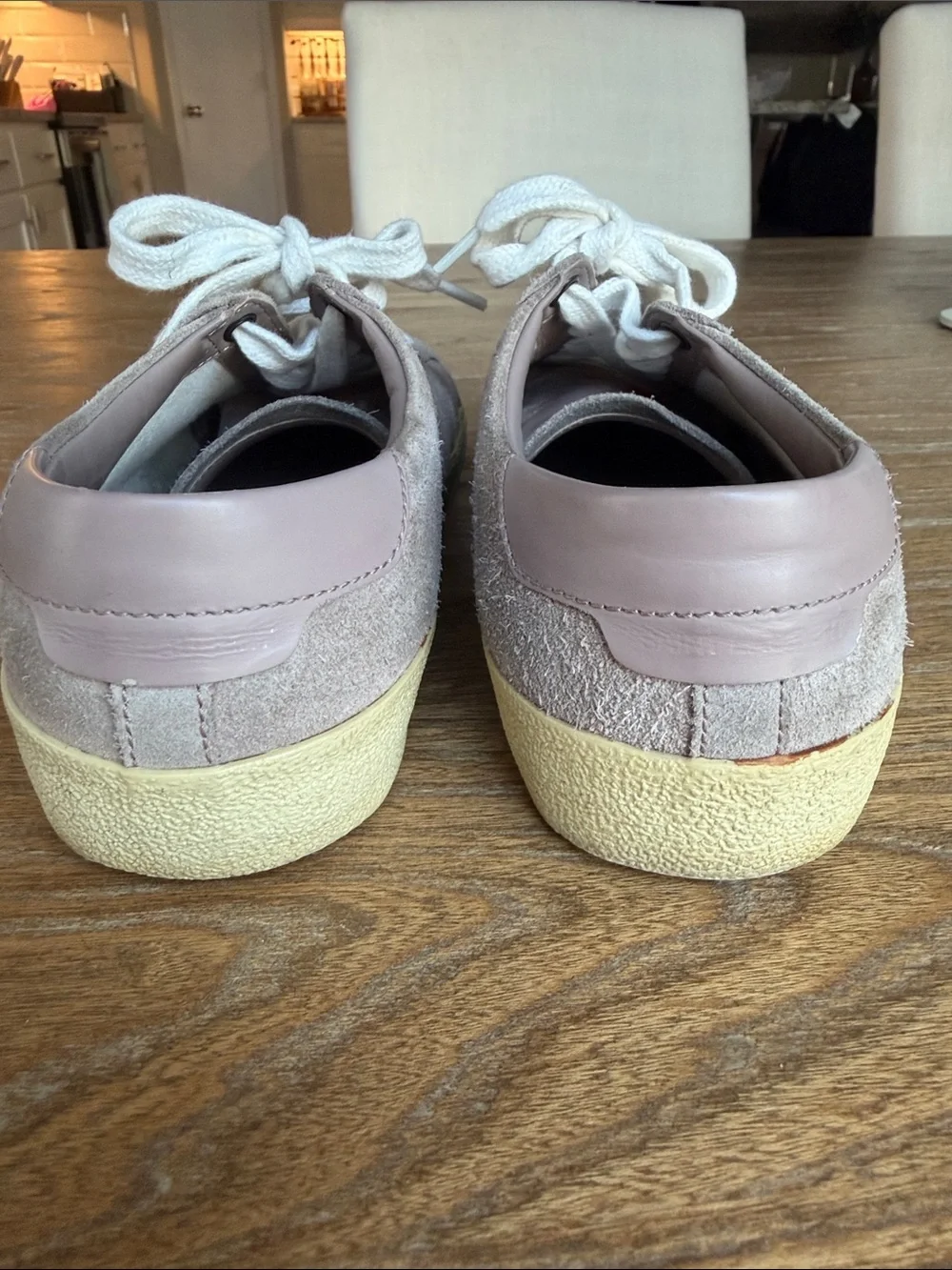 Saint Laurent Court Classic Low Suede ‘Rose Antique’
