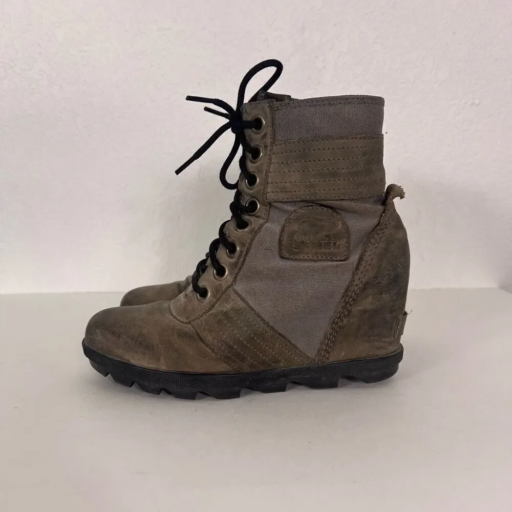 Sorel Grey Leather & Canvas Mid Calf‎ Lace Up Booties Size 7