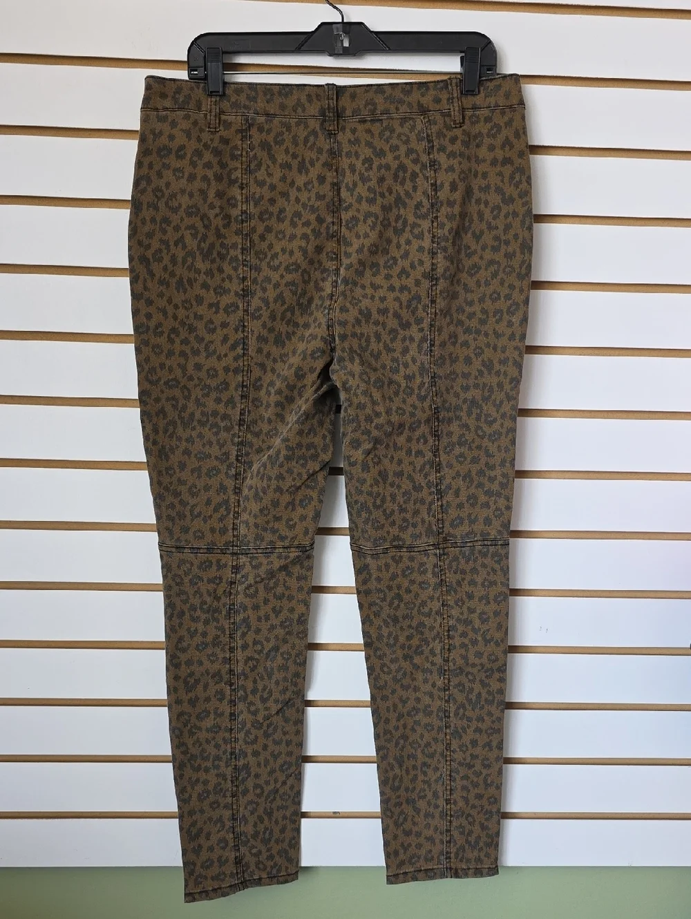 Fashion Nova stylish leopard