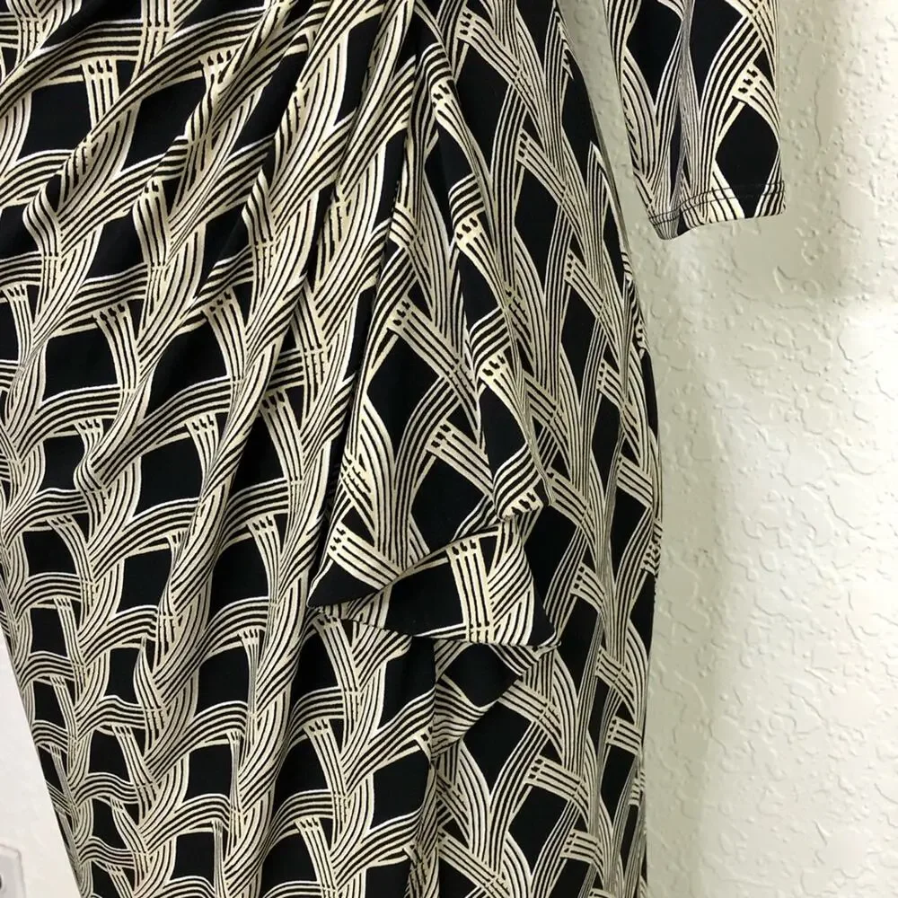 White House Black Market whbm cream