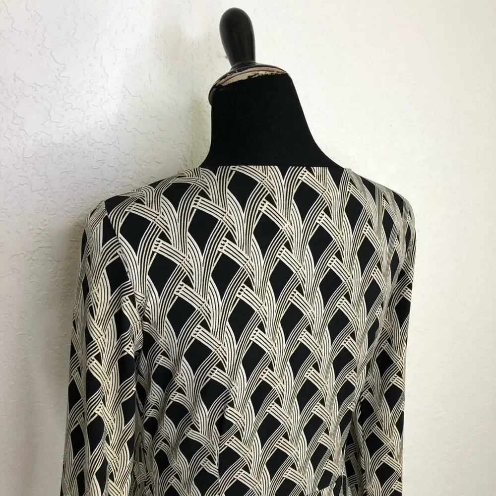White House Black Market whbm cream