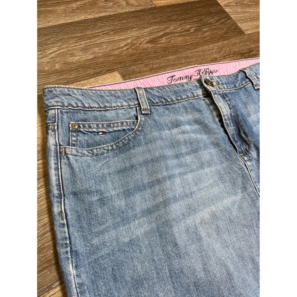 Tommy Hilfiger school five