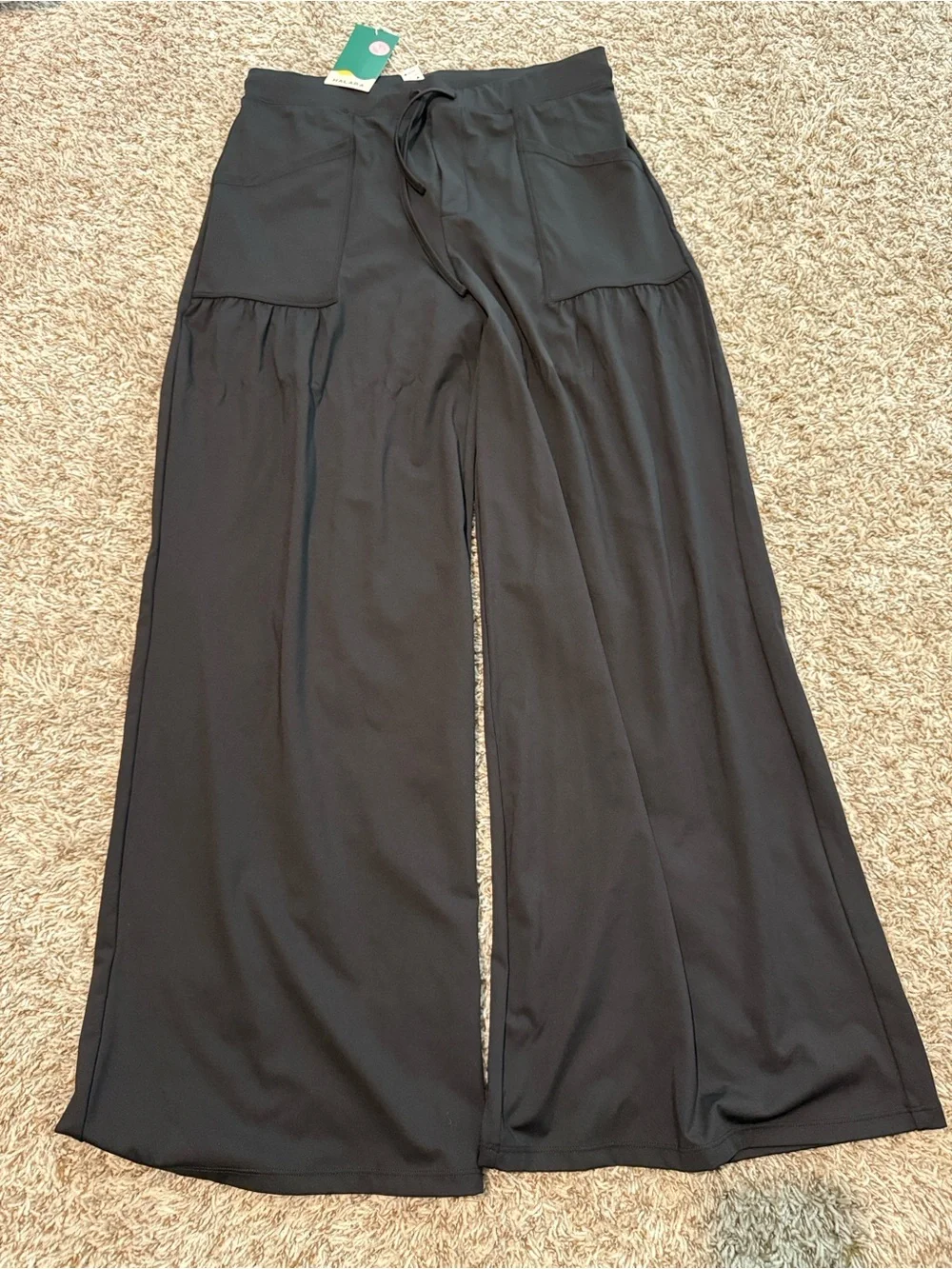 HALARA flowy wide