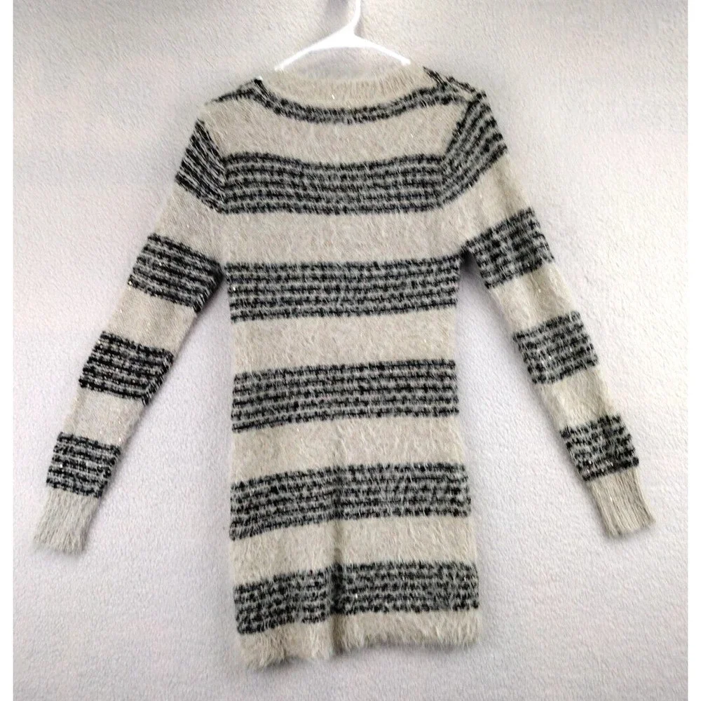 Mirumi fuzzy knit