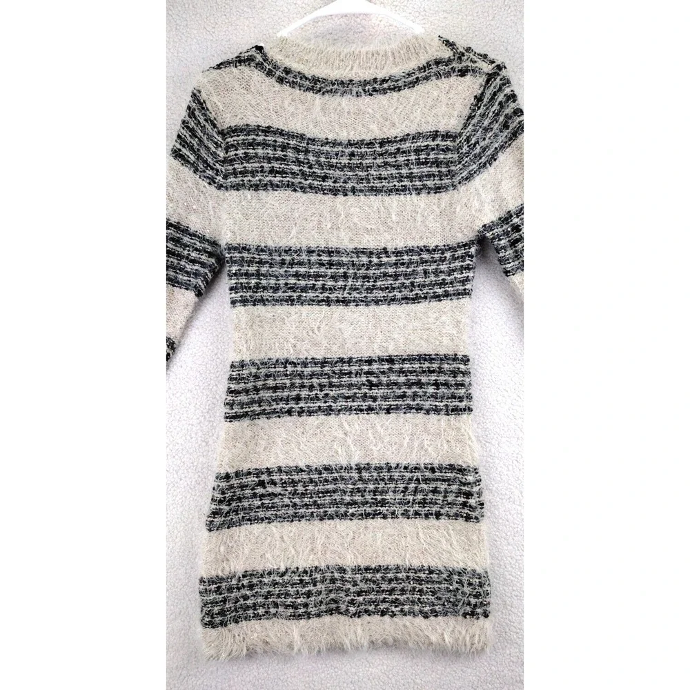 Mirumi fuzzy knit