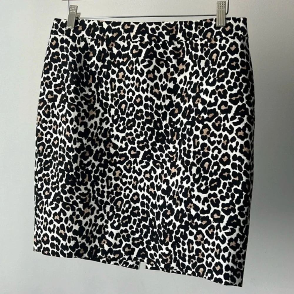 J. Crew cotton pencil mini Skirt leopard 6 P