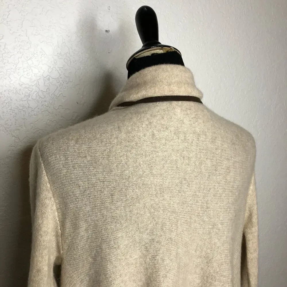 Michele Negri arms asymmetrical cream