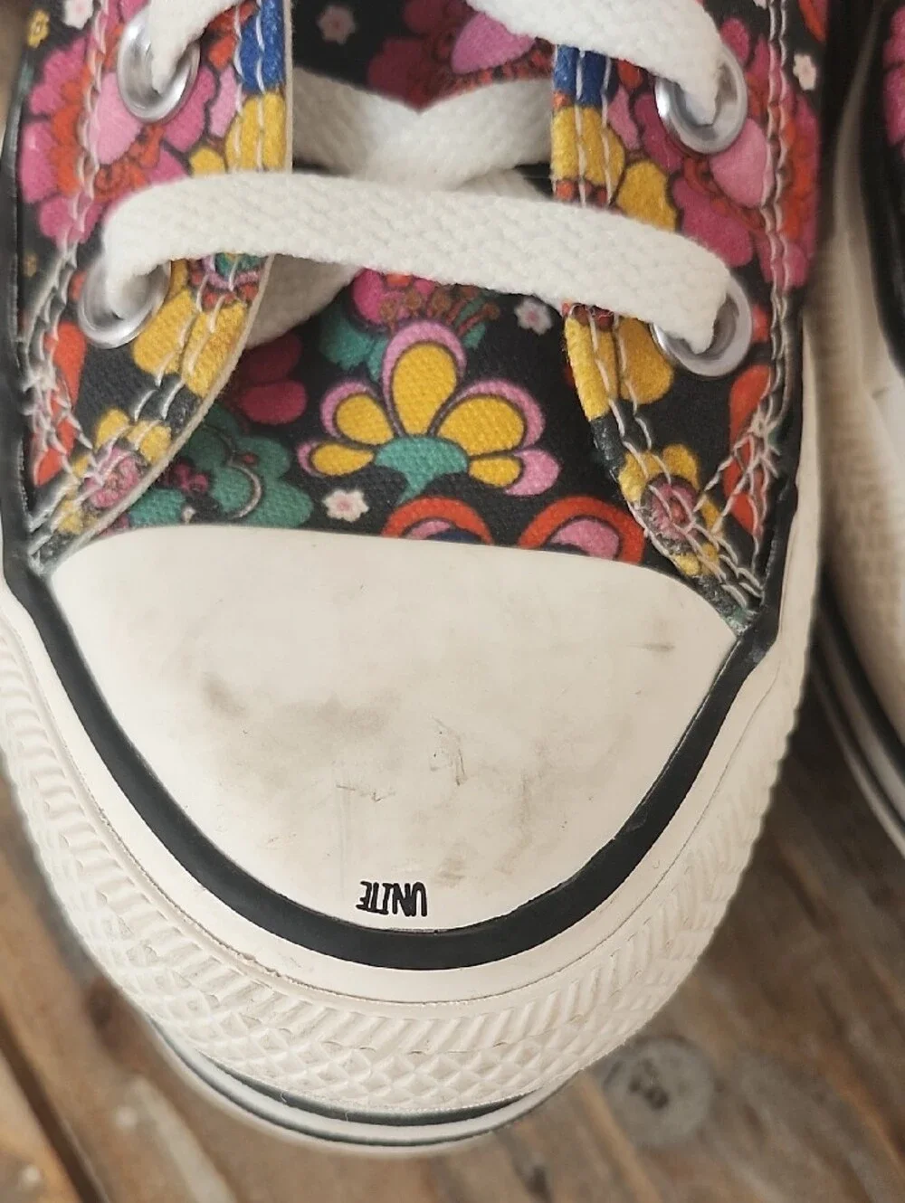Converse Platform Low Top Sneakers - Black Floral Multi, 6