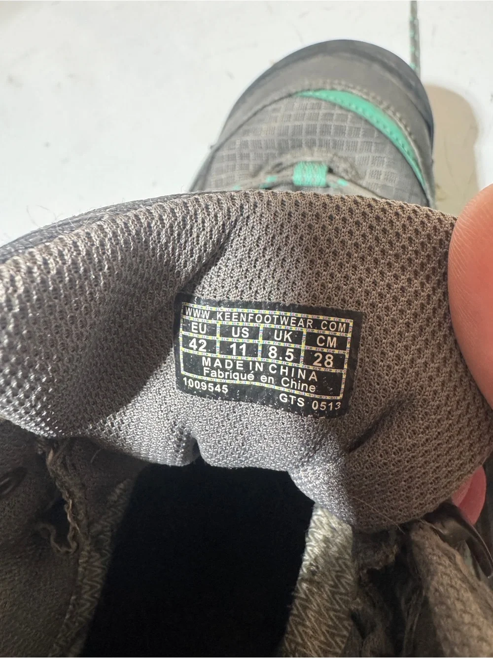 Keen lace up