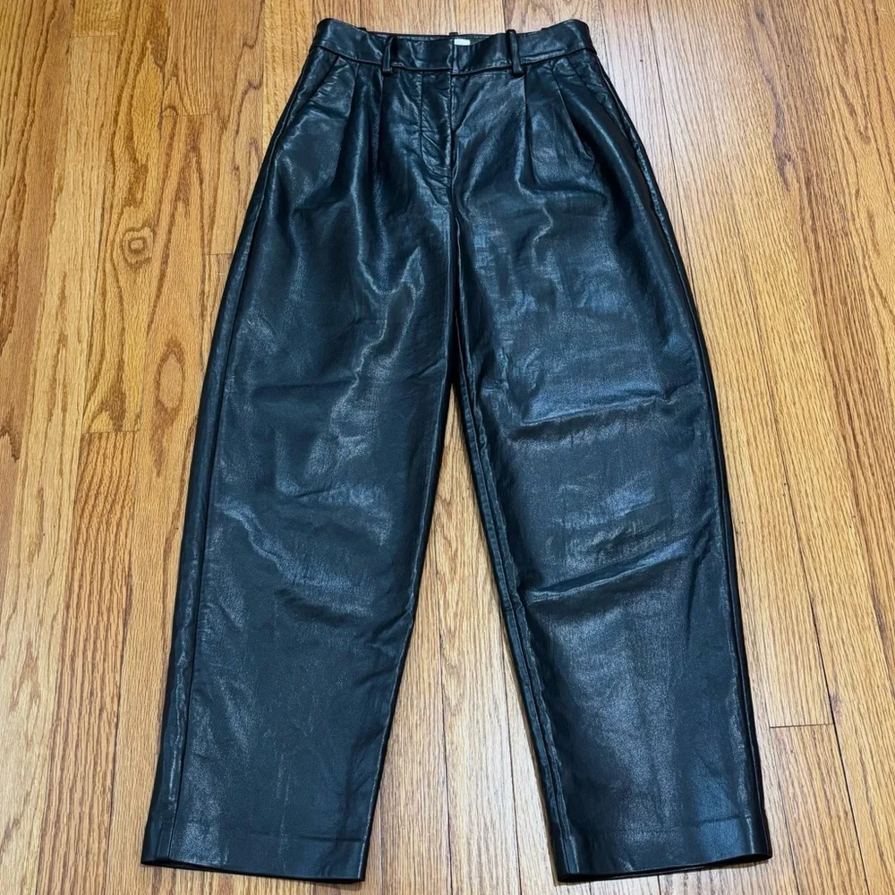 Wilfred preppy black soft faux leather high rise pleated straight leg crop pants