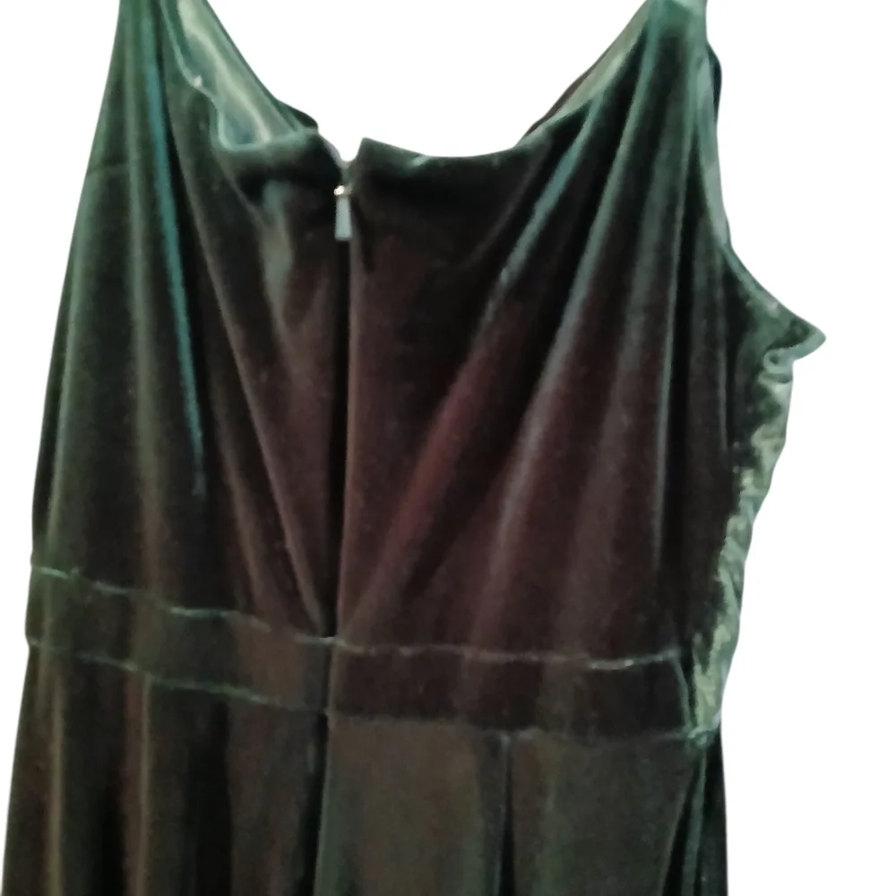 Revelry Green Velvet Cowl Neckline Pantsuit Size 0 Christmas Party Going Out