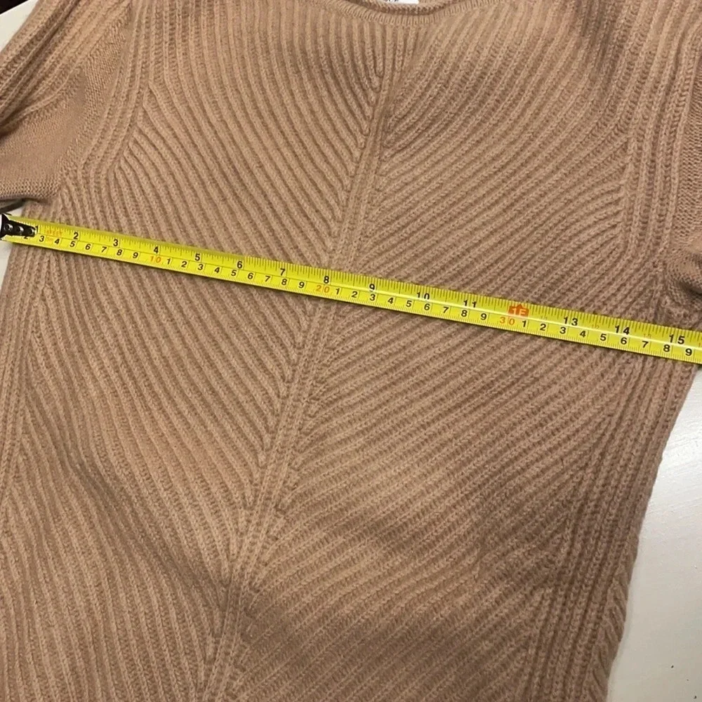 Vince multidirectional ribbing