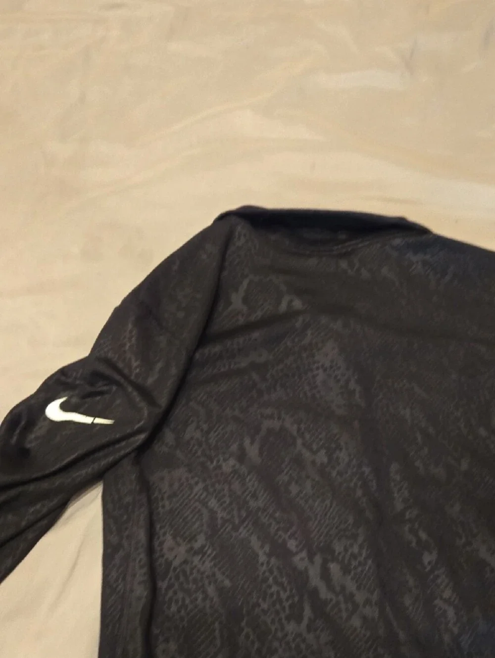 Nike subtle jacquard