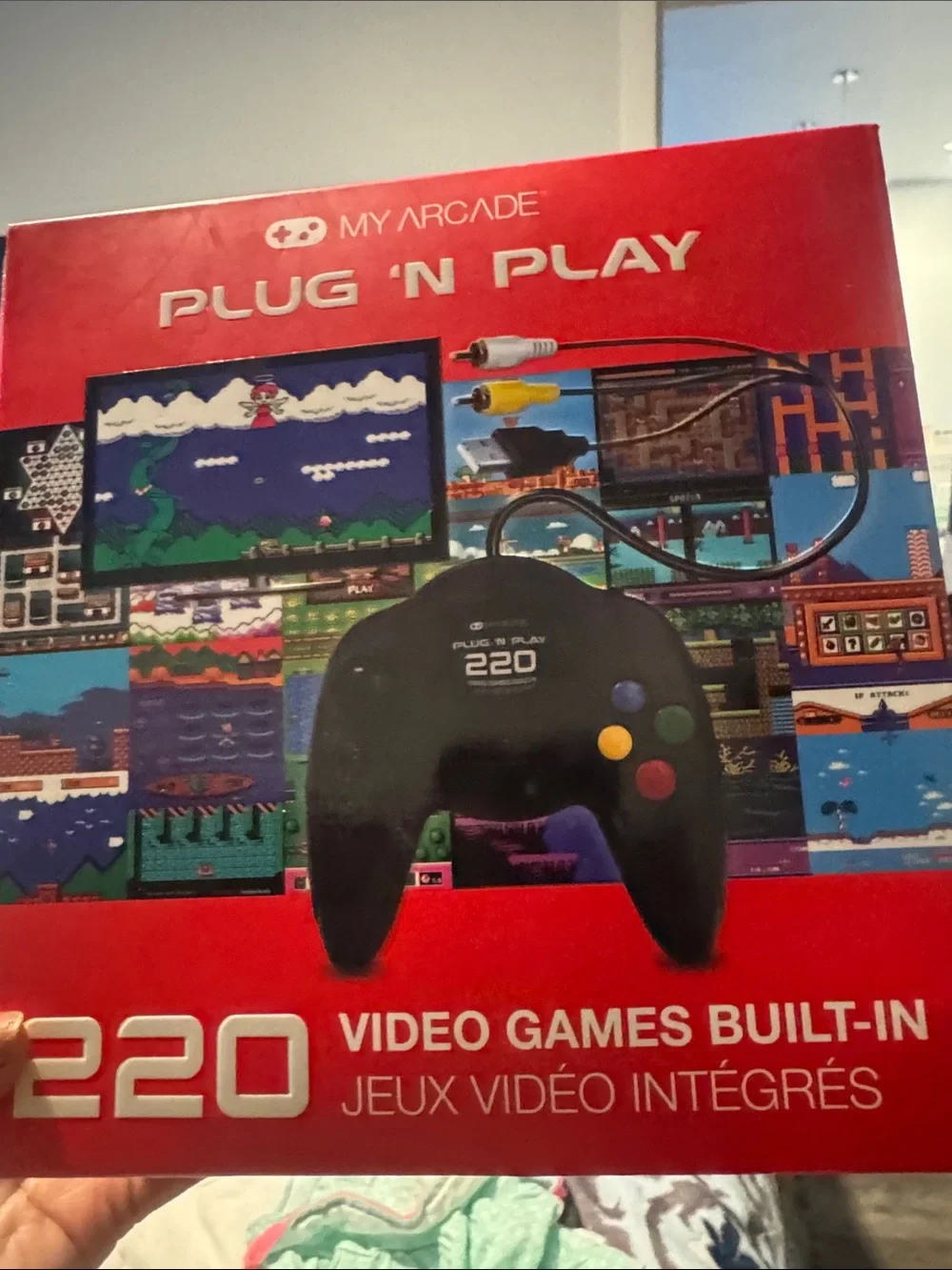 Arcade Plug 'N Play 220 Built-In Games Console — Black with Red Box