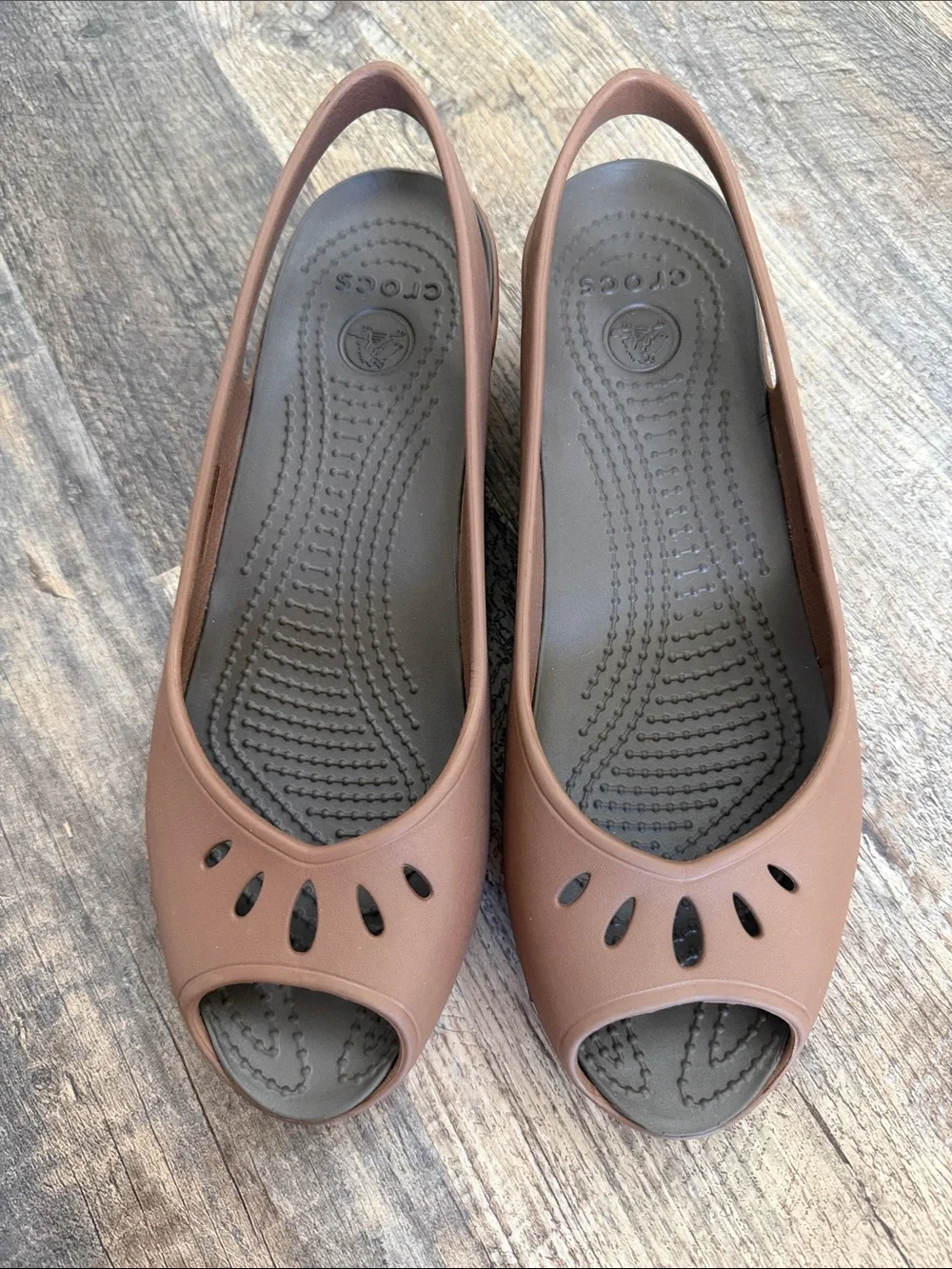 CROCS excellent unworn