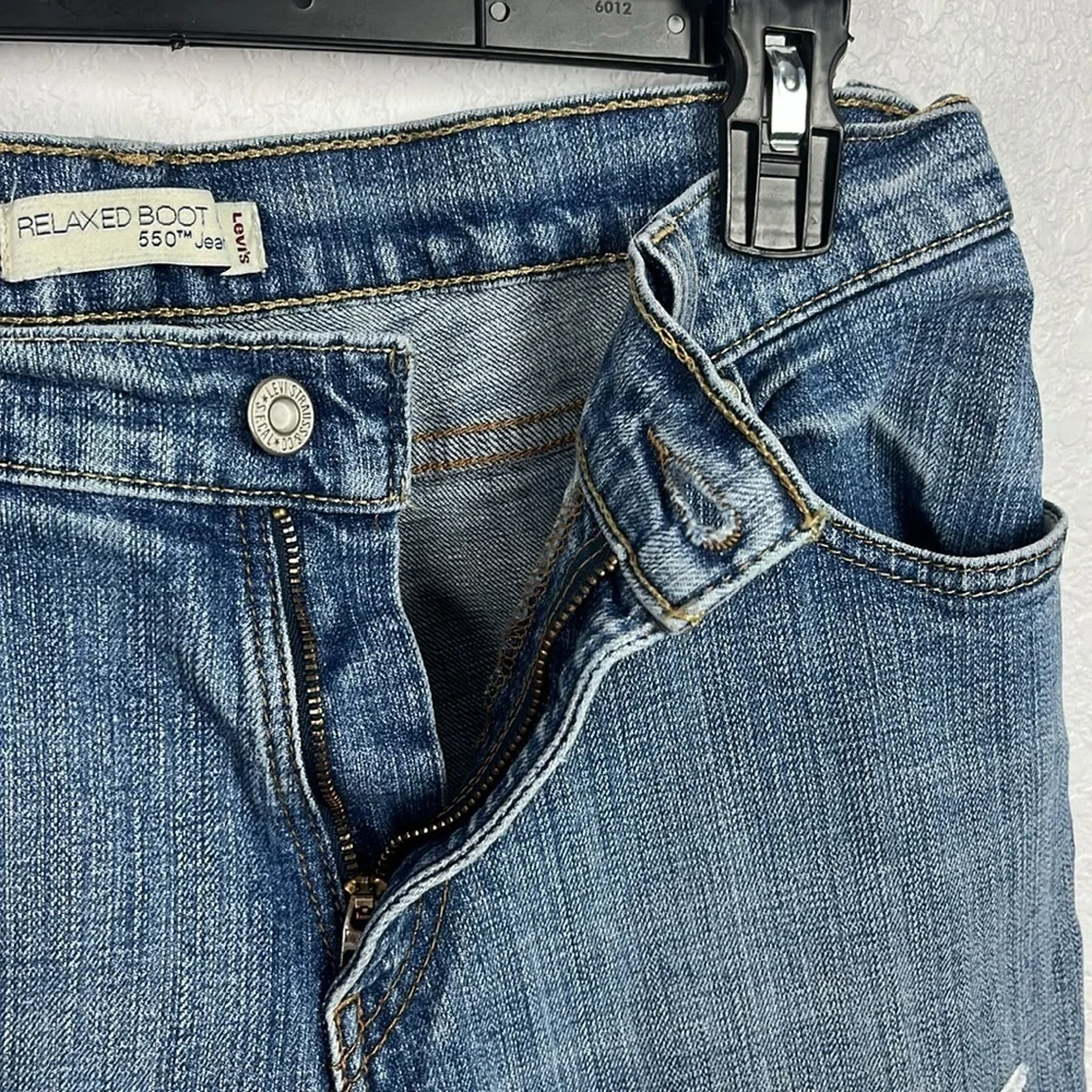 Levis levis relaxed