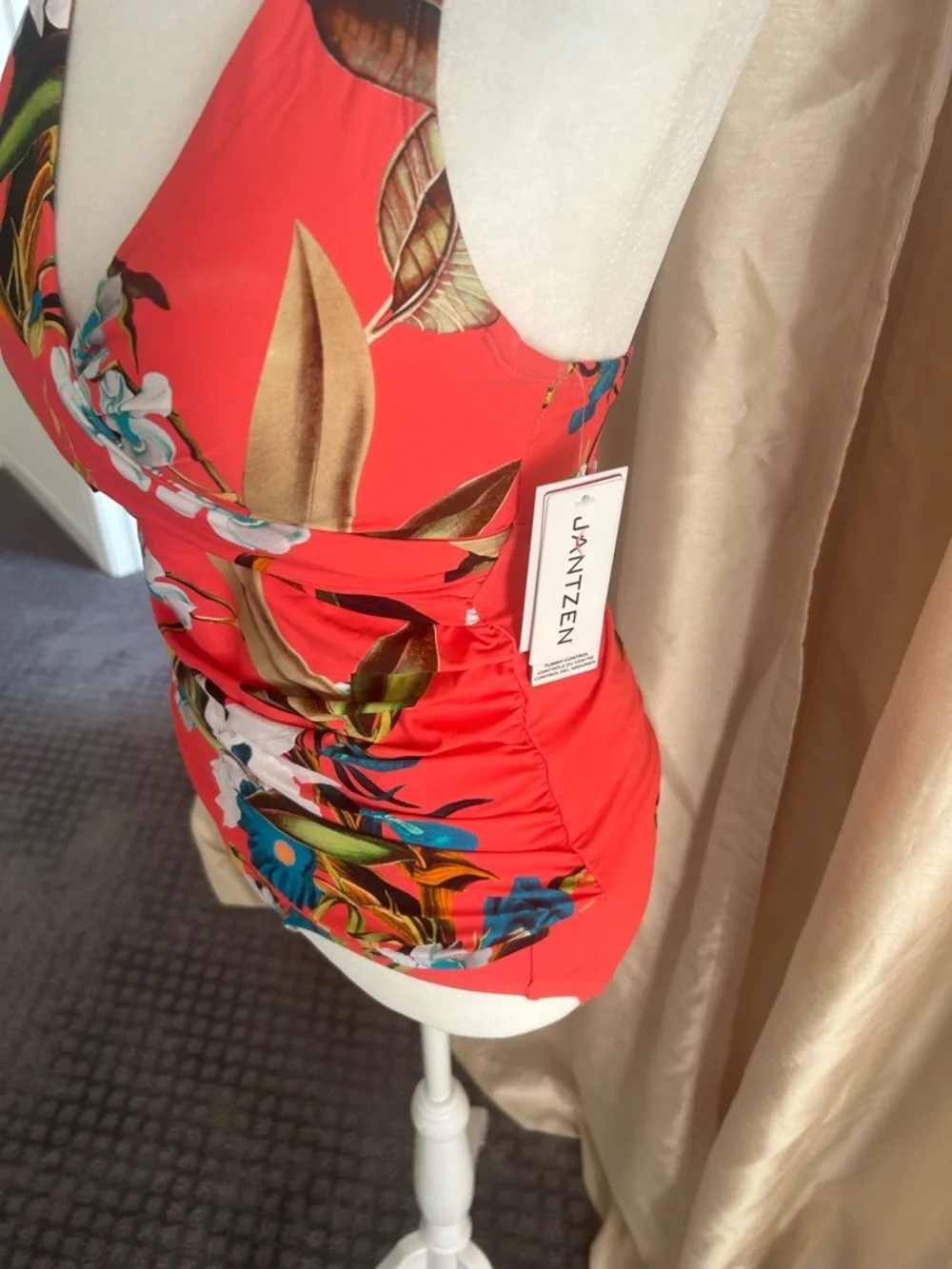 Jantzen *includes tankini