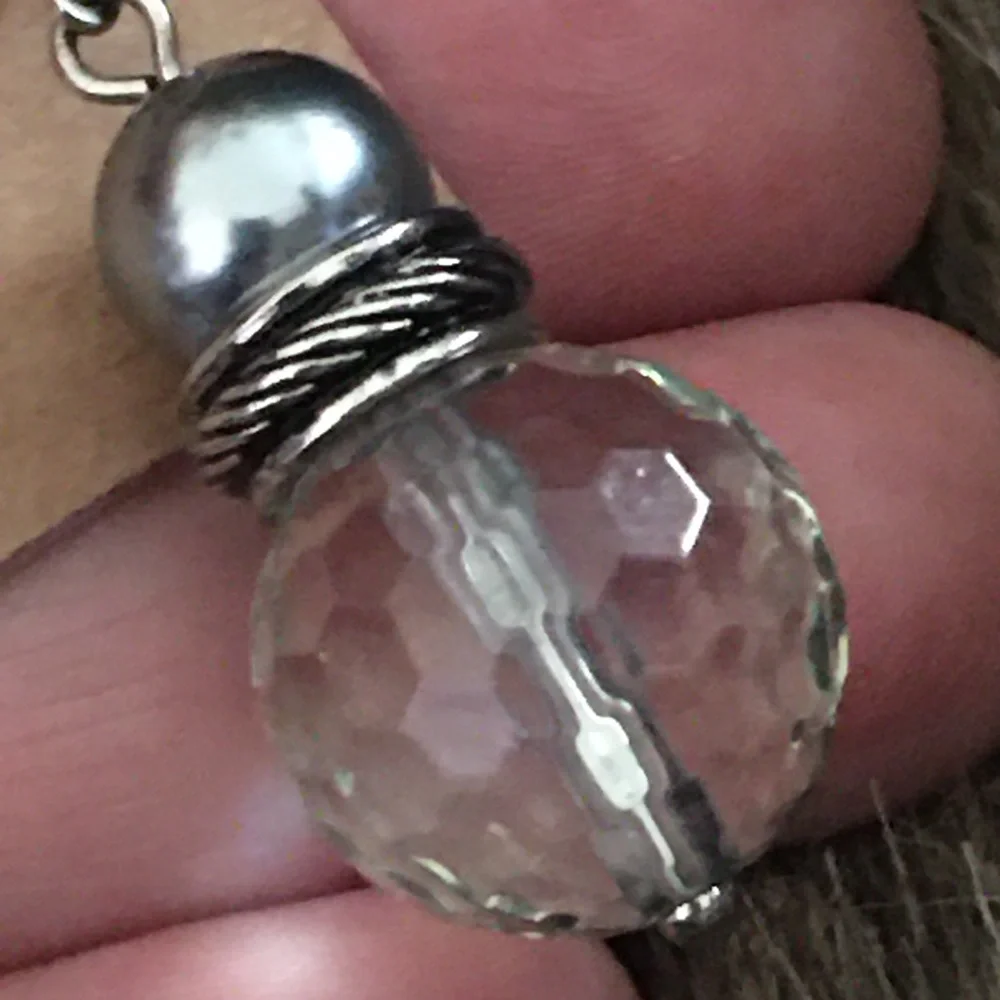 N/A faceted light