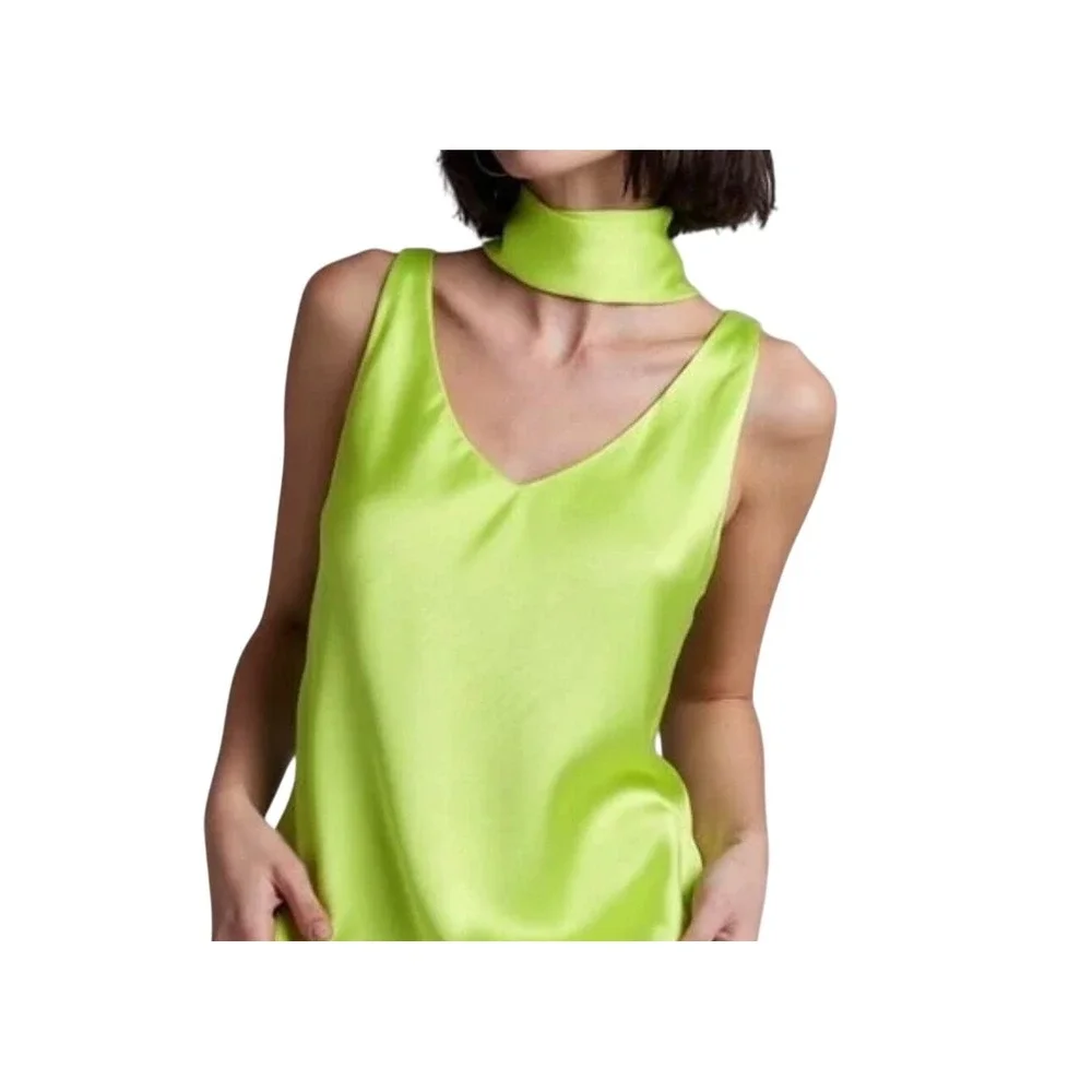 The Empower luminous satin