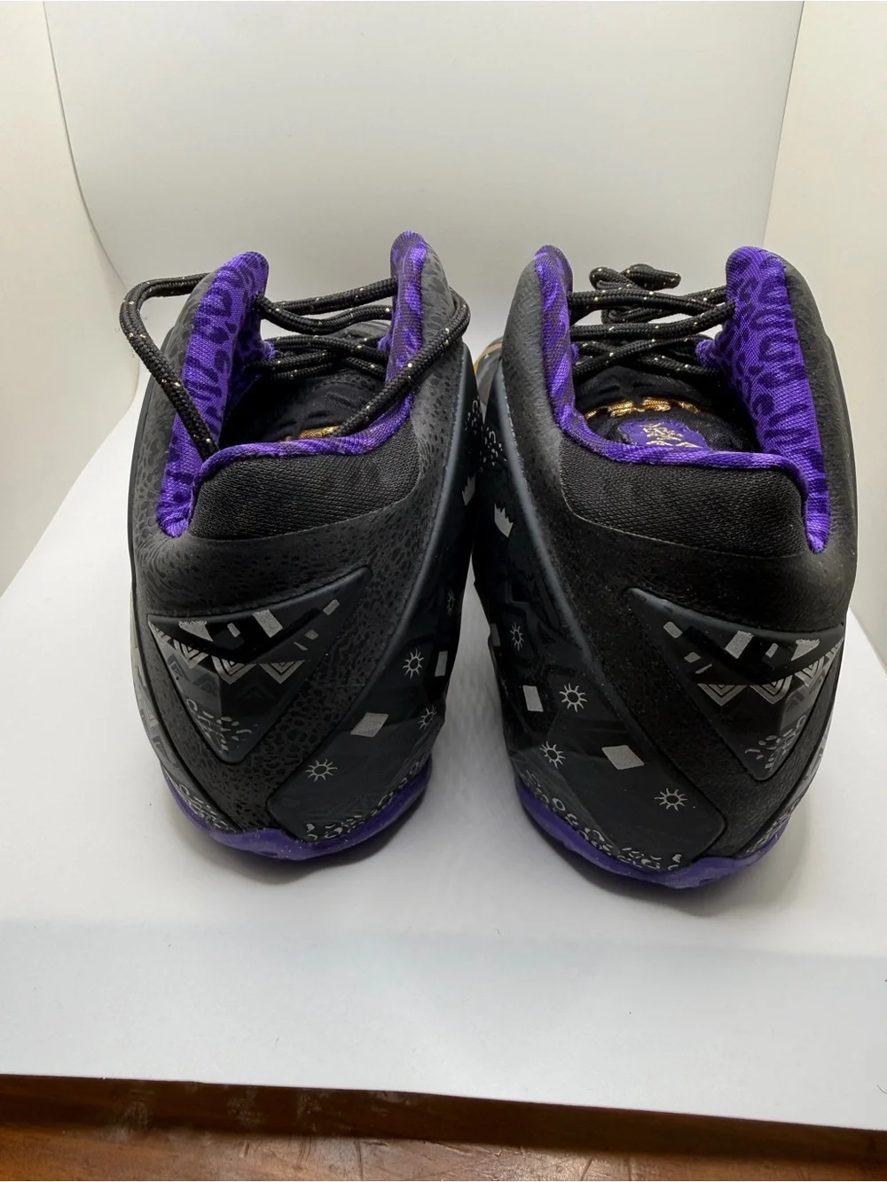 Nike Lebron 11 Black History Month Edition | Youth 6.5 OR Women’s 8.5