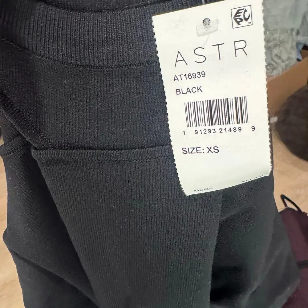 Astr label shoulder