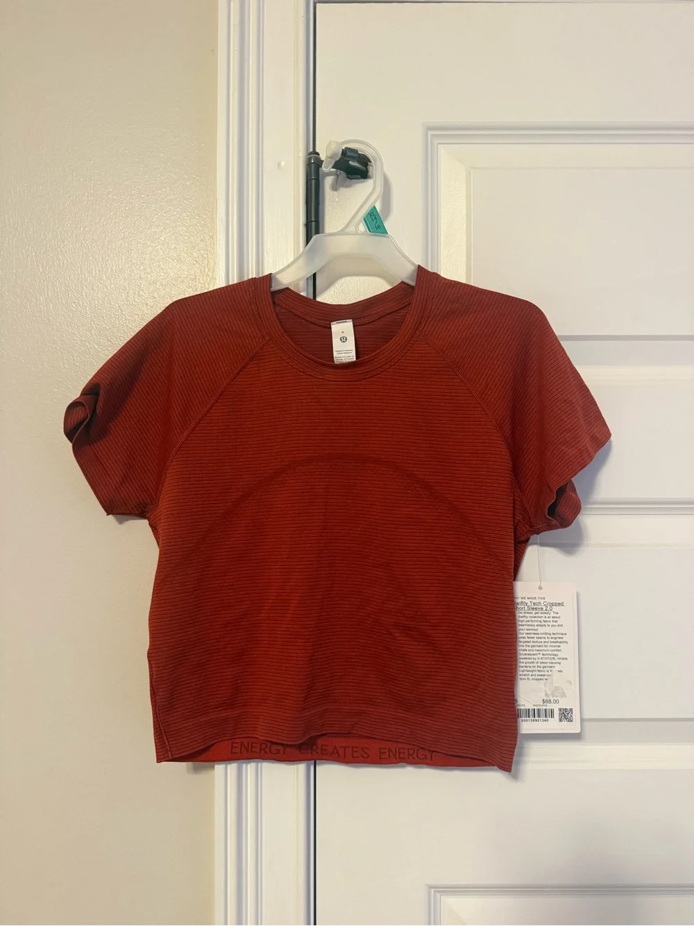 New with tags lululemon shirt