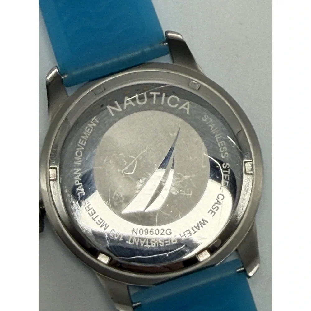 Nautica it has