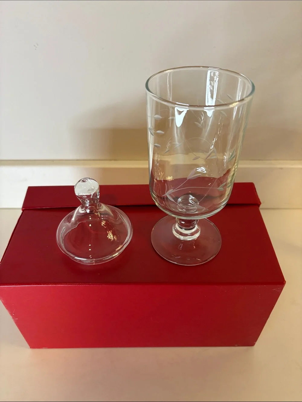 Princess House Heritage Collection Etched Glass Apothecary Jar with Lid Clear