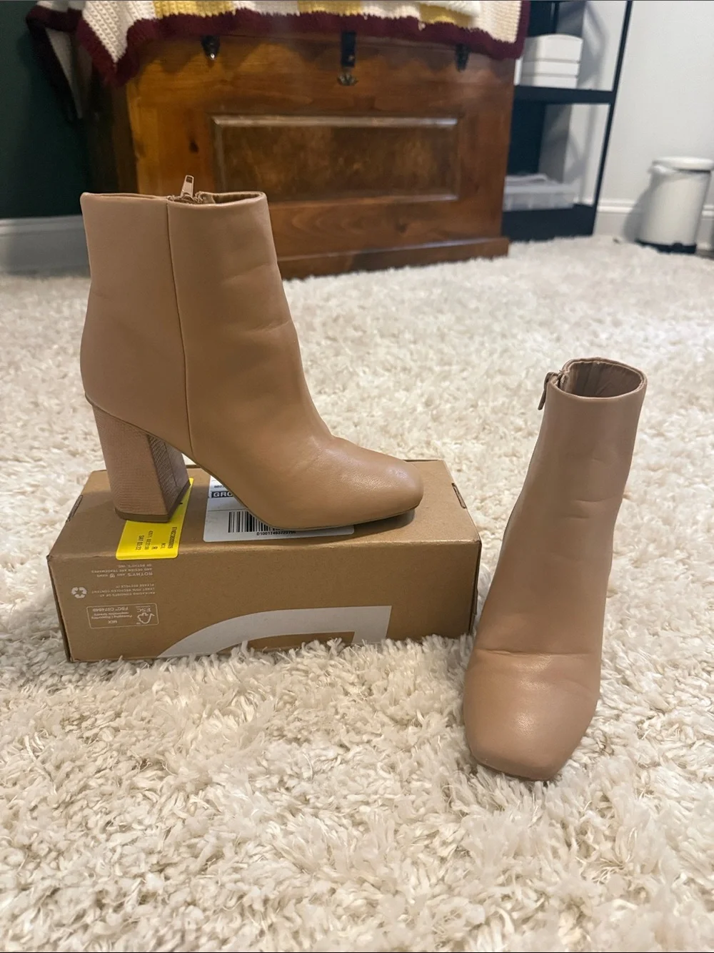 Dolce Vita sleek ankle