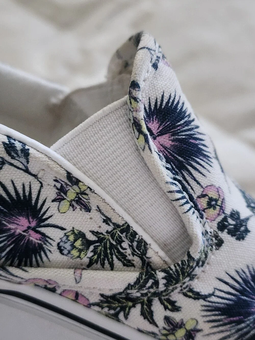 Vans classic paradise
