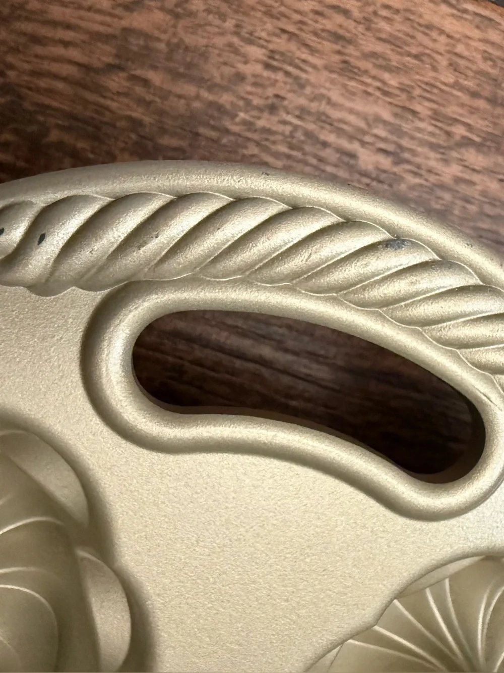 Nordic Ware guc there
