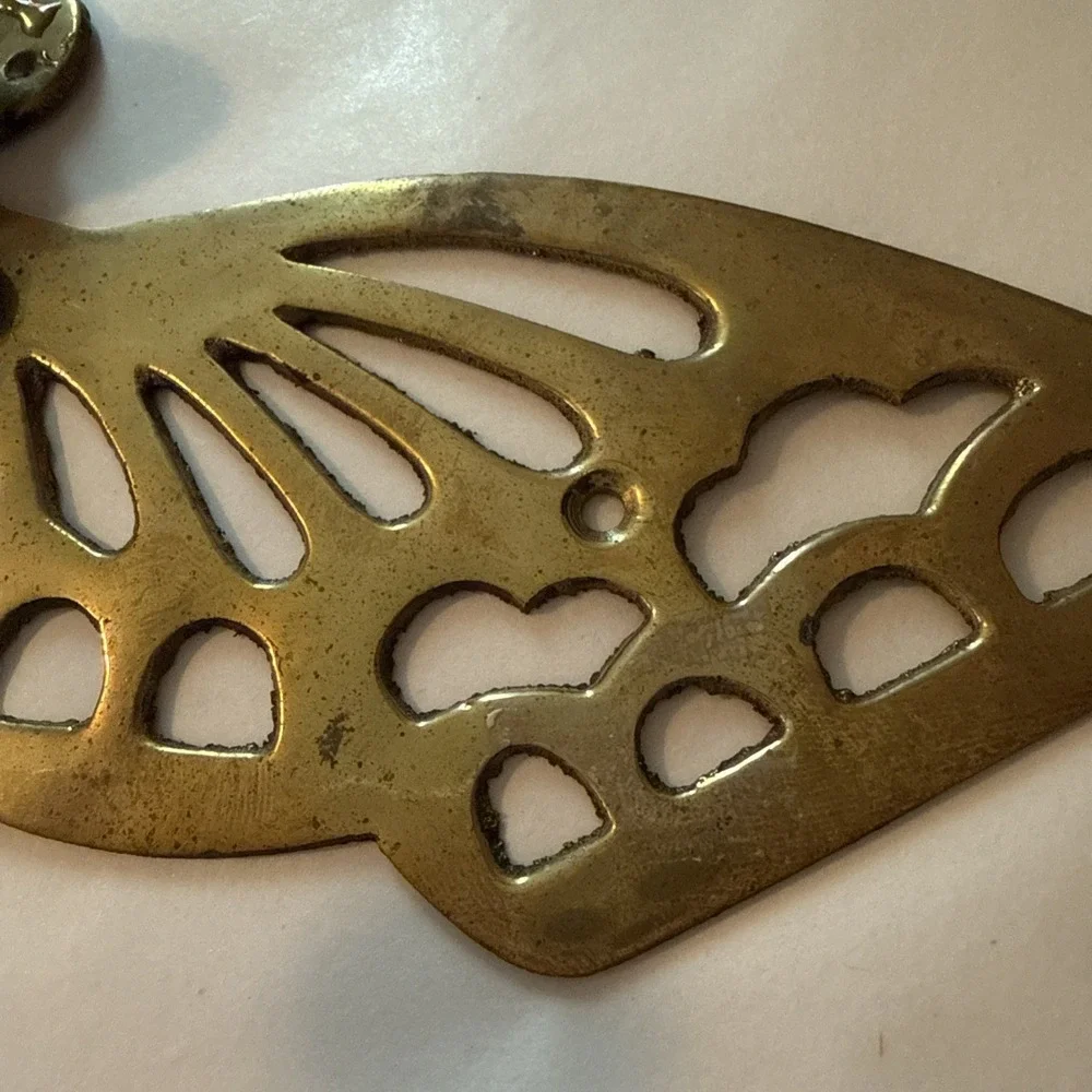 N/A vtg brass