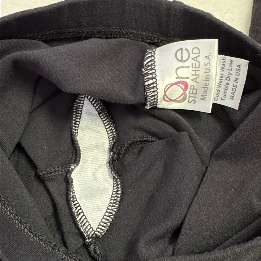 One Step Ahead Girls’ Black Leggings Size L school gym play comfy stretch