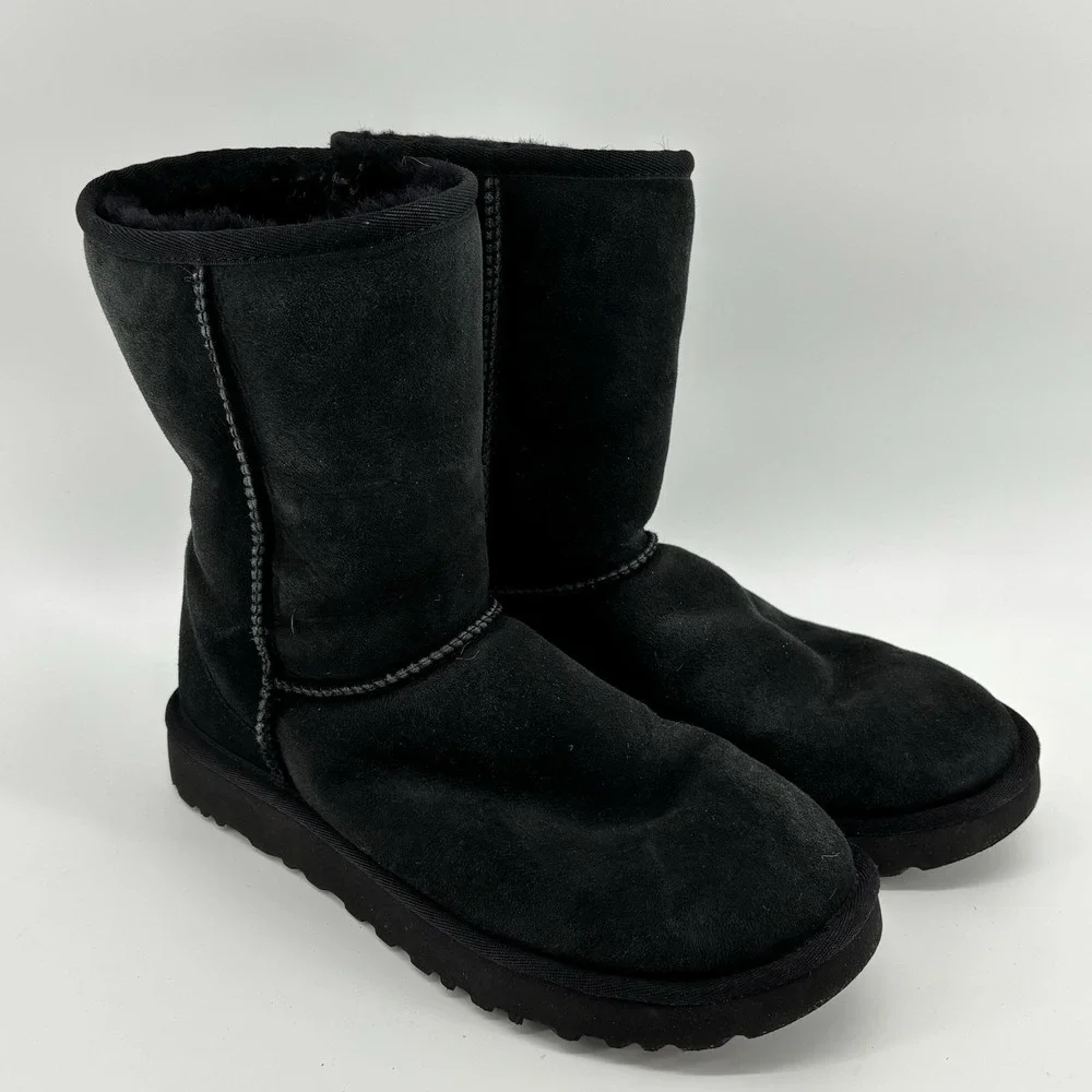 Ugg Women's Size 9‎ Classic Short II 1016223 Suede Sheepskin Boots UK7.5 EU40